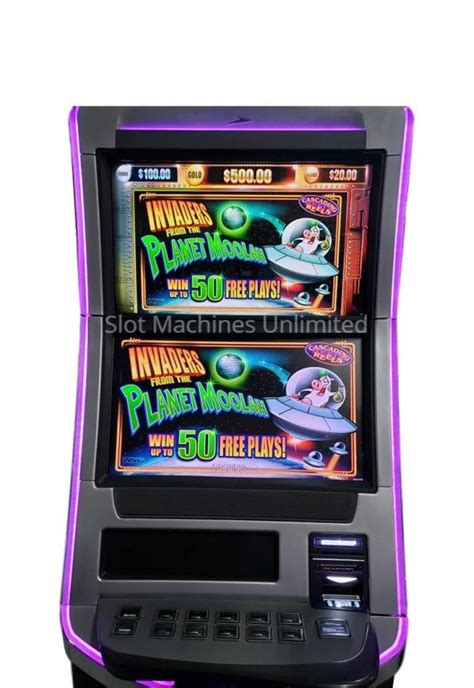 Invaders from the Planet Moolah Slot Machine .
